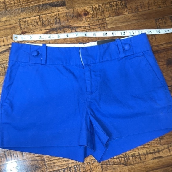 Banana Republic shorts NWT blue with button details front and back pockets 2 - Picture 9 of 11